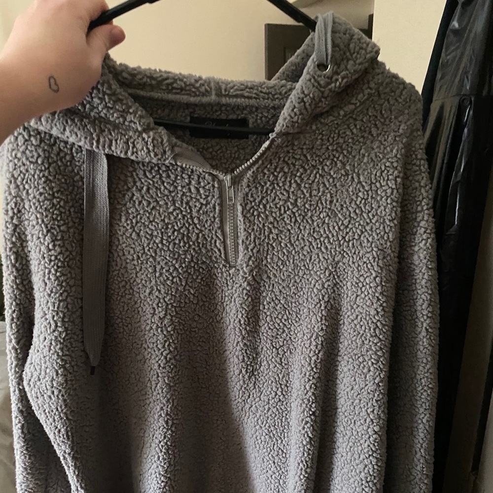 Hooded sweatshirt